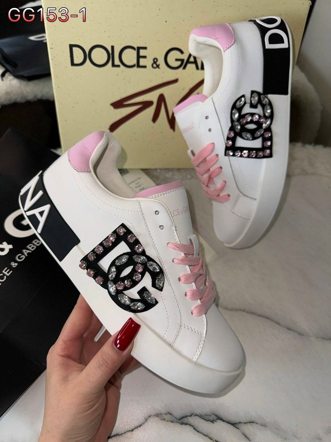 кеды dolce gabbana,кроссовки dolce gabbana,кроссовки дольче габбана женские белые,dolce gabbana кроссовки женские,кроссовки дольче габбана женские 2025