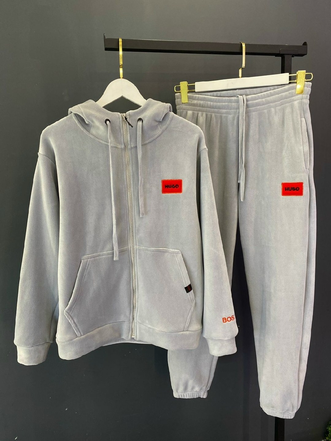 спортивный костюм хуго босс,спортивный костюм hugo boss на флисе,спортивный костюм boss,спортивные костюм