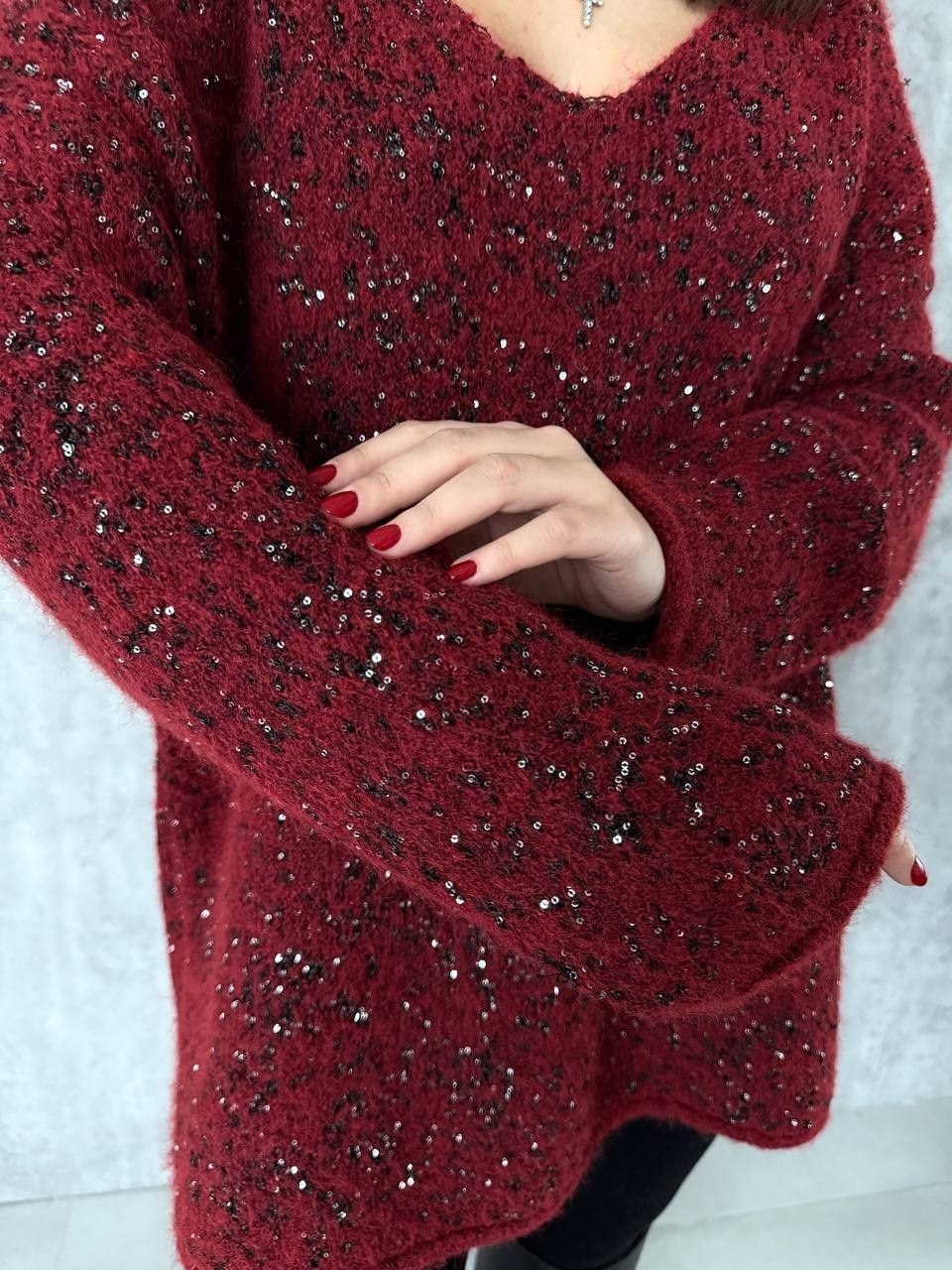 джемпер вязаный женский крупной вязки с пайетками бордовый,кофта женская,бордовый свитер,джемпер женский,вязаный свитер