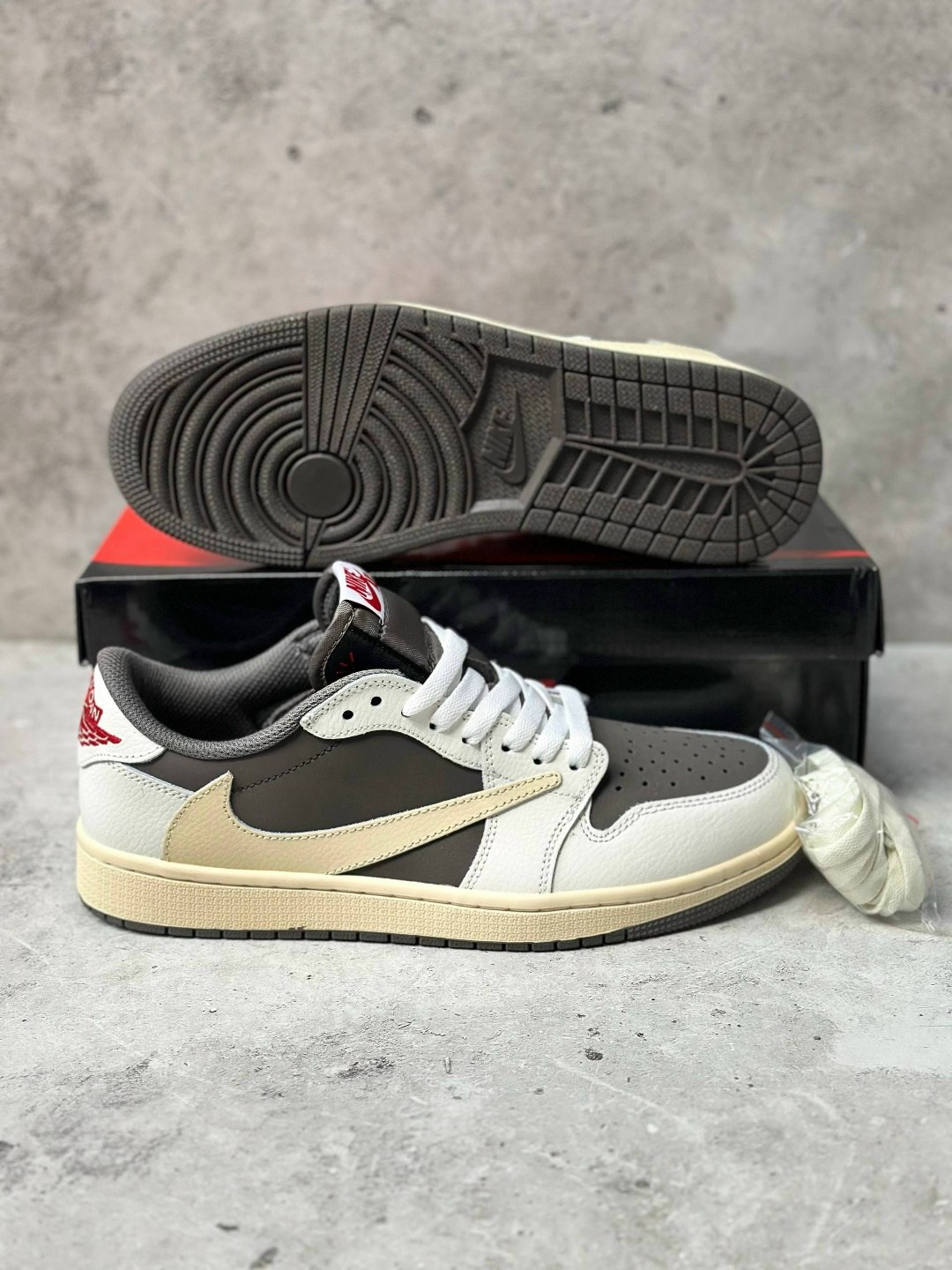 кроссовки nike air jordan 1 low x travis scott,кроссовки nike air jordan 1 low travis scott,кроссовки nike air jordan 1 x travis scott,кроссовки travis scott x air jordan 1 low,nike air jordan 1 low t