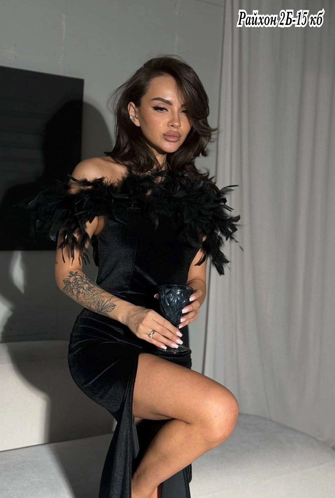 вечернее платье,вечерние платья с перьями,модное вечернее платье с перьями,платье с перьями,роскошное вечернее платье