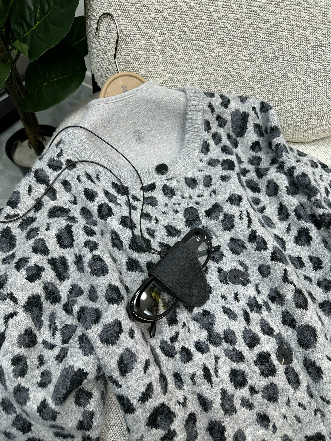 женский вязаный свитер с леопардовым принтом,свитер с леопардовым принтом,женский вязаный кардиган с леопардовым принтом,женский модный короткий вязаный свитер с леопардовым принтом на меху,леопардовы