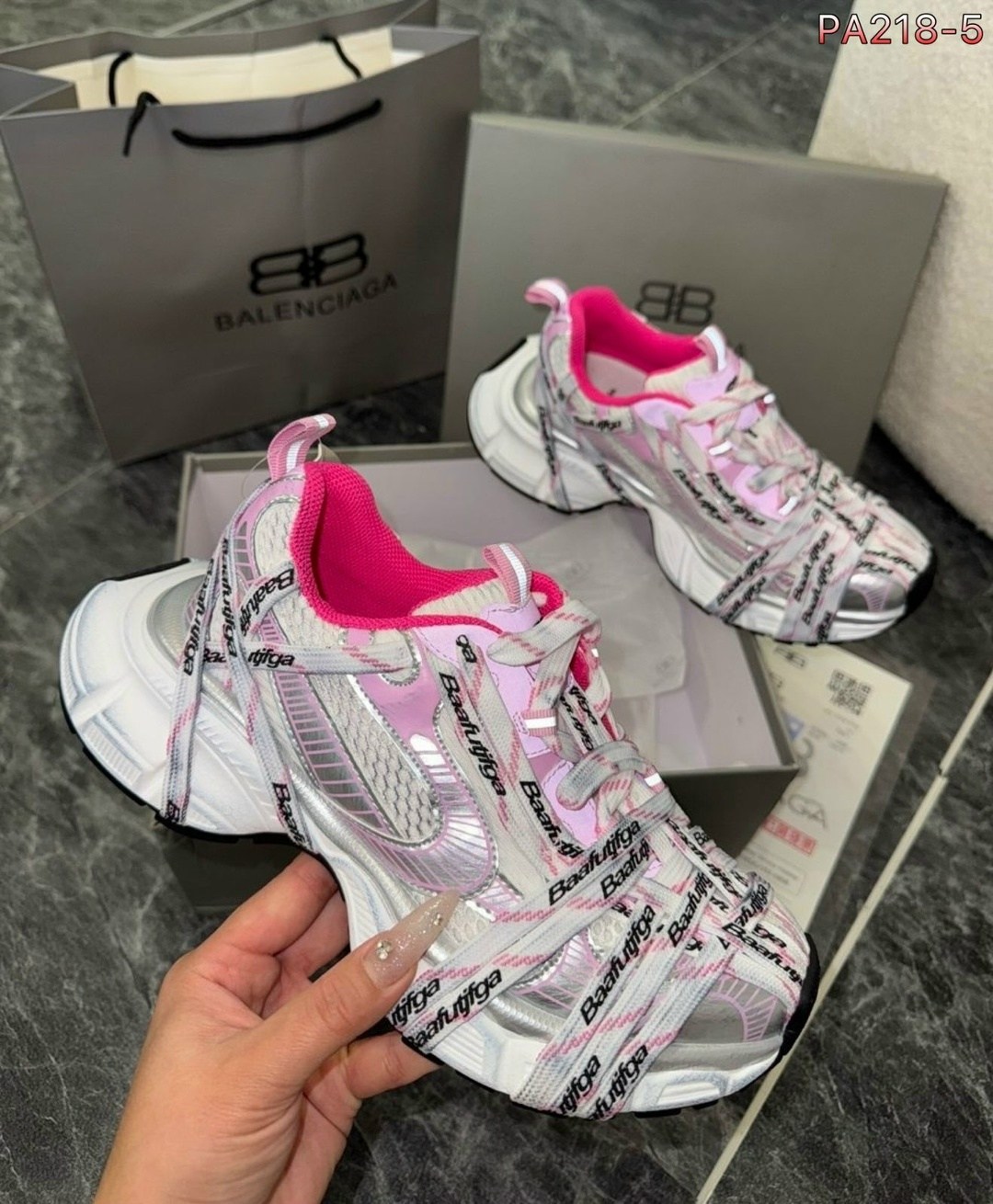 кроссовки женские balenciaga,кроссовки balenciaga,женские кроссовки balenciaga track a133933 чёрные,кроссовки спортивные повседневные balenciaga,кроссовки 3 xl balenciaga