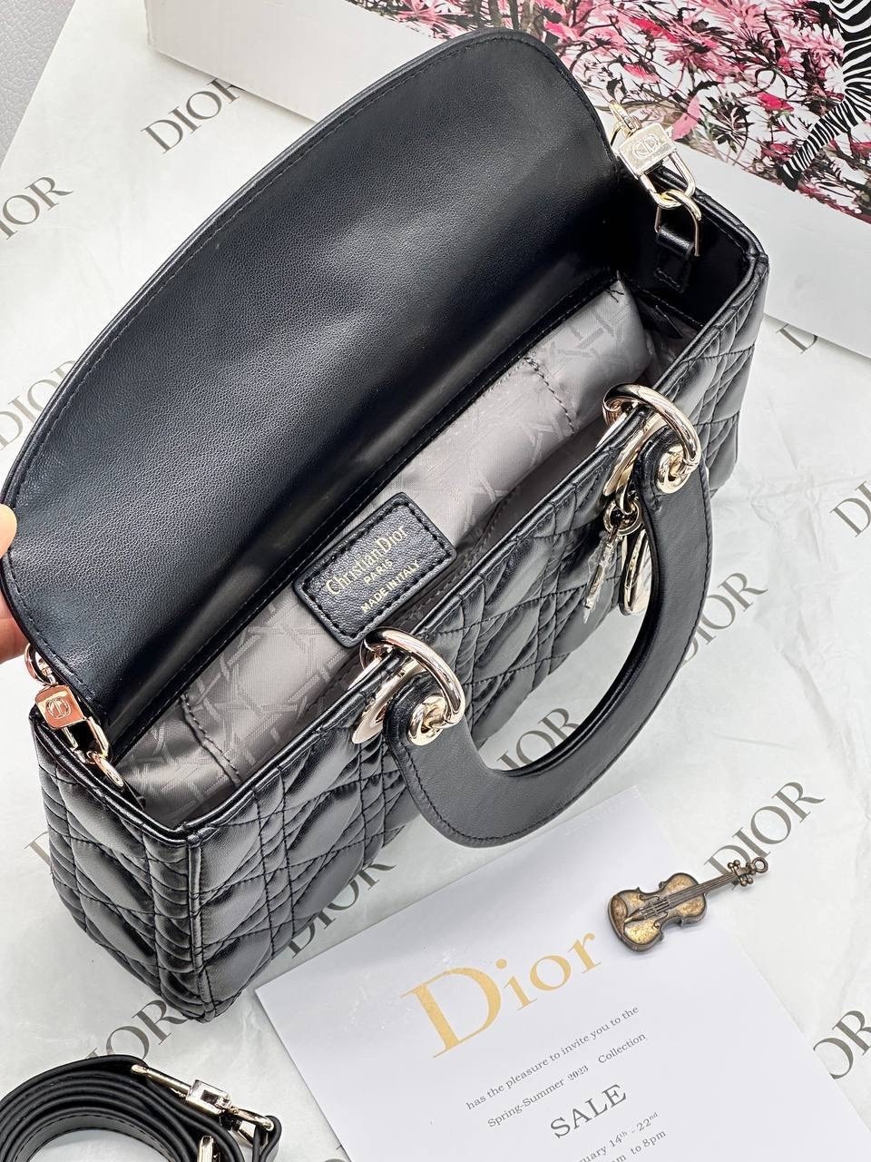 dior сумка,сумка lady dior,сумка диор,christian dior сумка,леди диор сумка