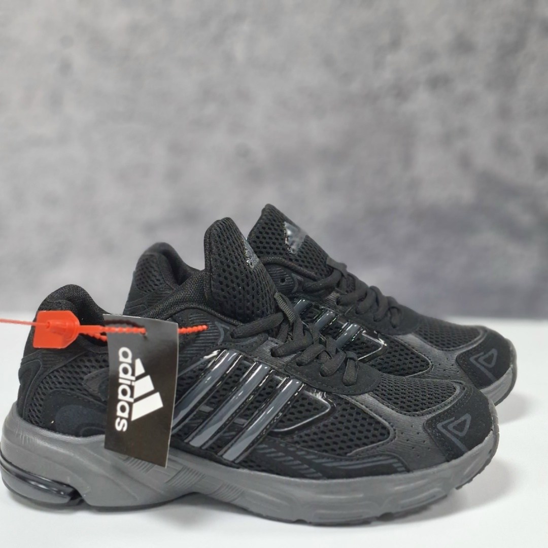 кроссовки adidas,кроссовки adidas response cl,кроссовки adidas мужские,кроссовки мужские adidas response,кроссовки ecliptix 2000 мужские низкие черные adidas
