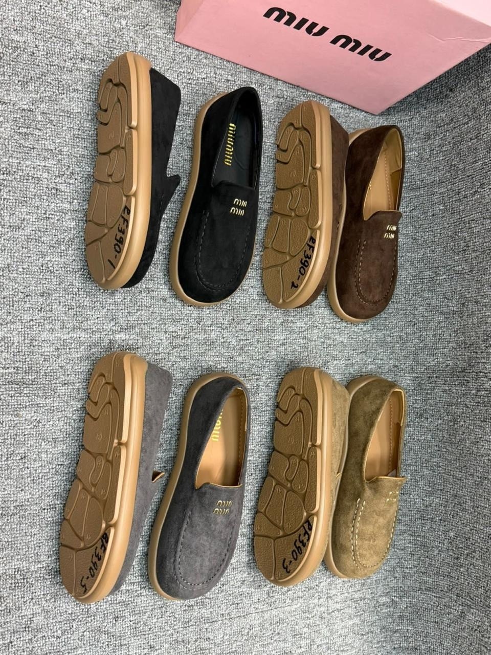 ,замшевые лоферы,лоферы miu miu,лоферы из натуральной замши,замшевые лоферы женские