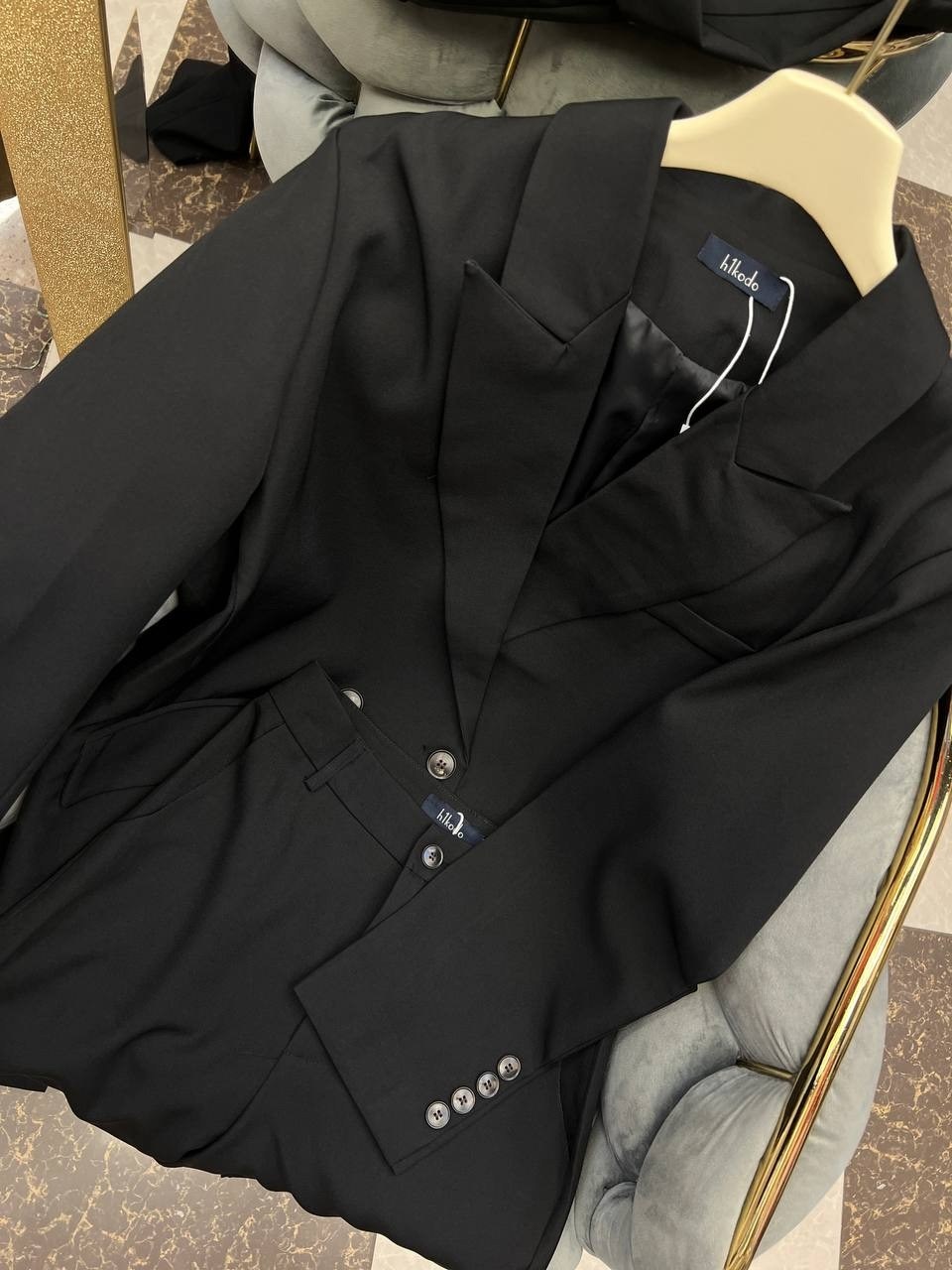 костюм классический,костюм брючный,пиджак и жакет,костюм женский,костюм с брюками