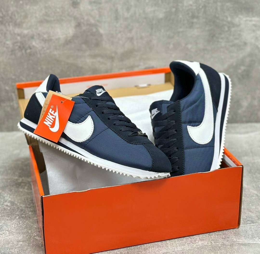 кроссовки nike classic cortez,nike cortez classic,кроссовки nike nike classic cortez leather,кроссовки nike cortez,кроссовки nike classic cortez leather