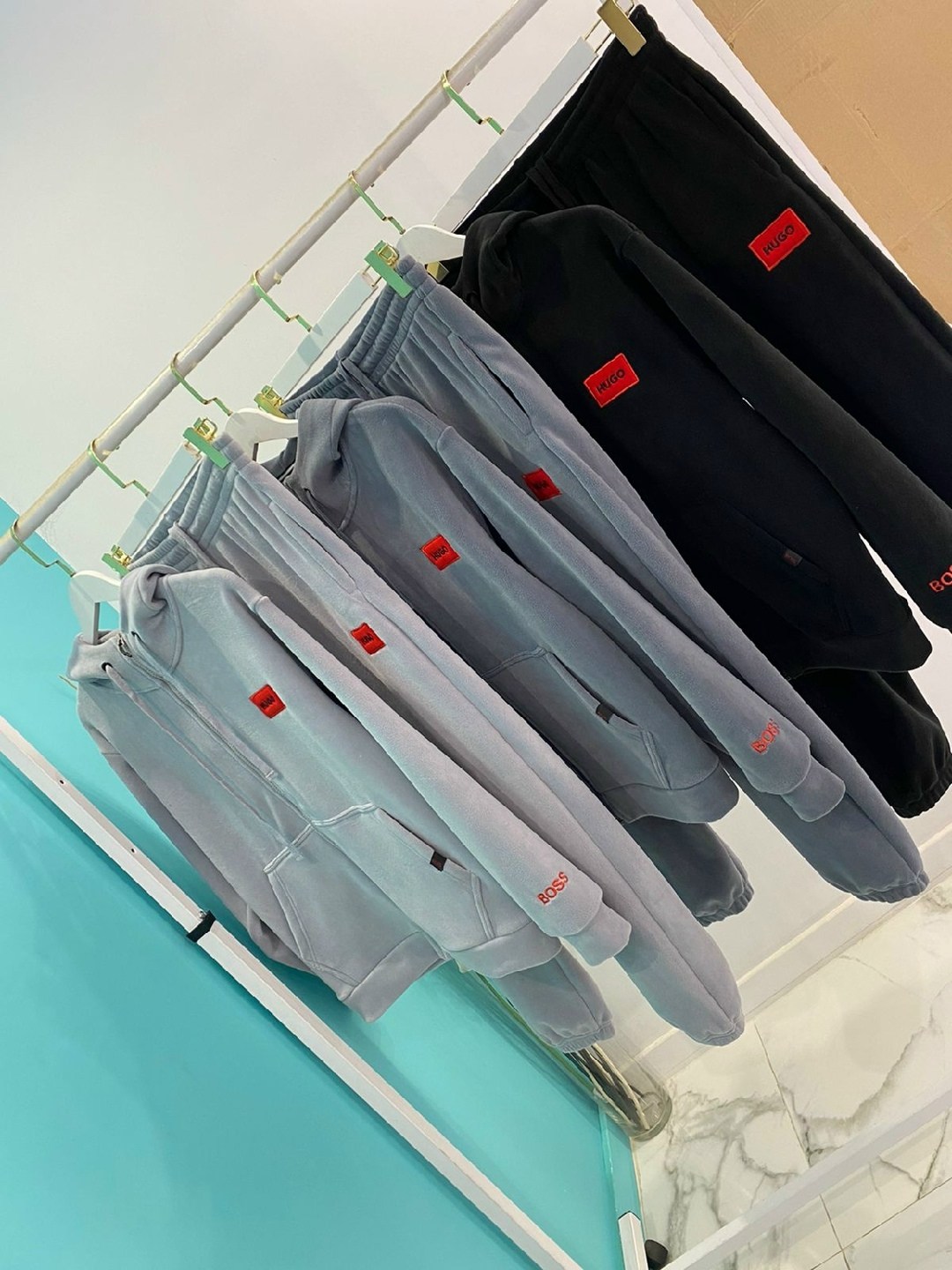 спортивный костюм хуго босс,спортивный костюм hugo boss на флисе,спортивный костюм boss,спортивные костюм