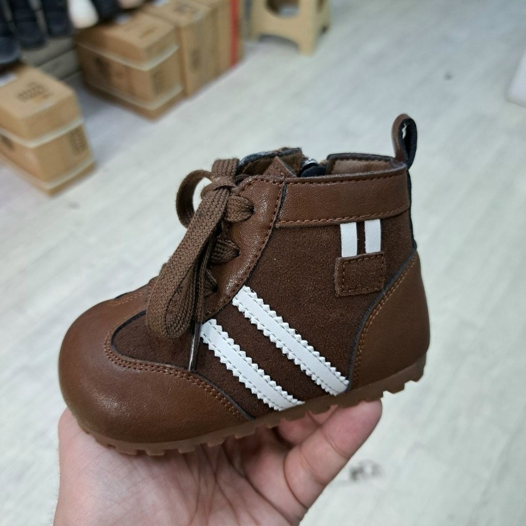 ,детские ботинки, детская,ботинки модные,ботинки для детей