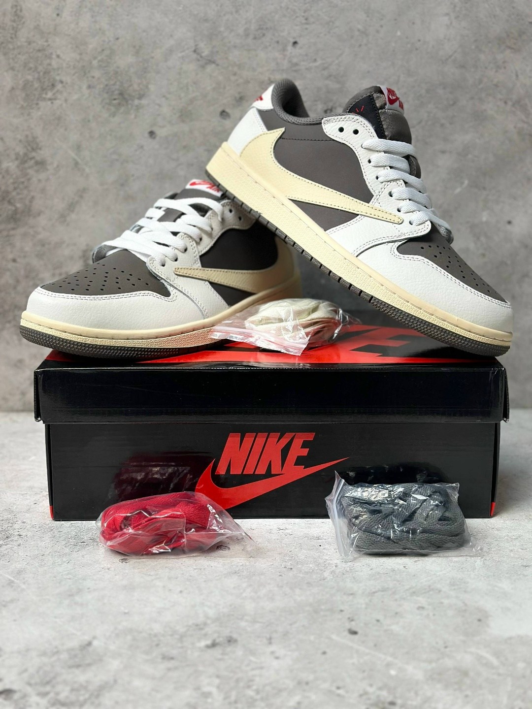 кроссовки nike air jordan 1 low x travis scott,кроссовки nike air jordan 1 low travis scott,кроссовки nike air jordan 1 x travis scott,кроссовки travis scott x air jordan 1 low,nike air jordan 1 low t