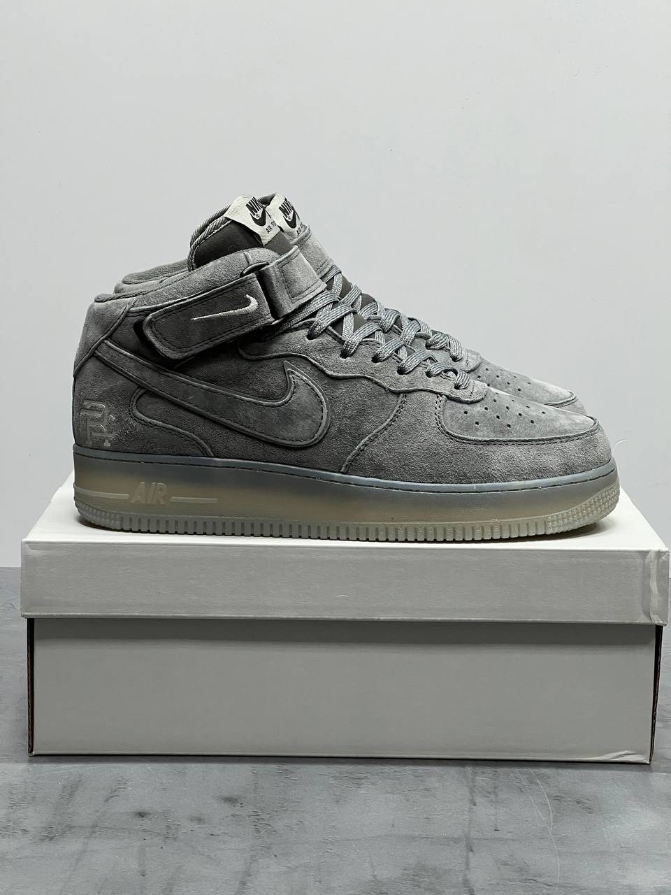 кроссовки nike air force 1 mid a117057 grey зимние с мехом,кроссовки зимние nike air force 1 high серые,кроссовки nike air force 1 mid grey зимние с мехом,зимние кроссовки nike air force 1 mid,nike ai
