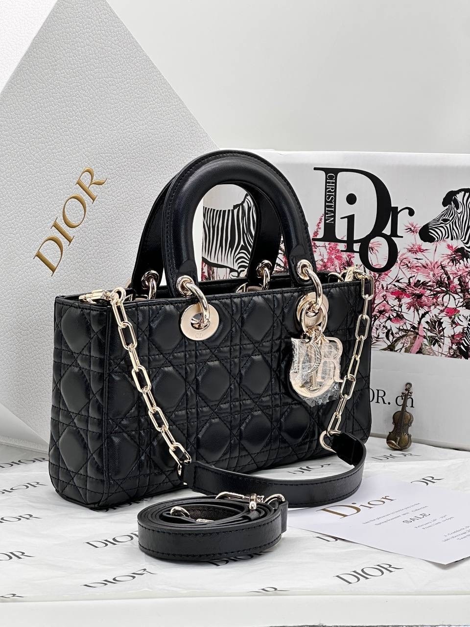 dior сумка,сумка lady dior,сумка диор,christian dior сумка,леди диор сумка