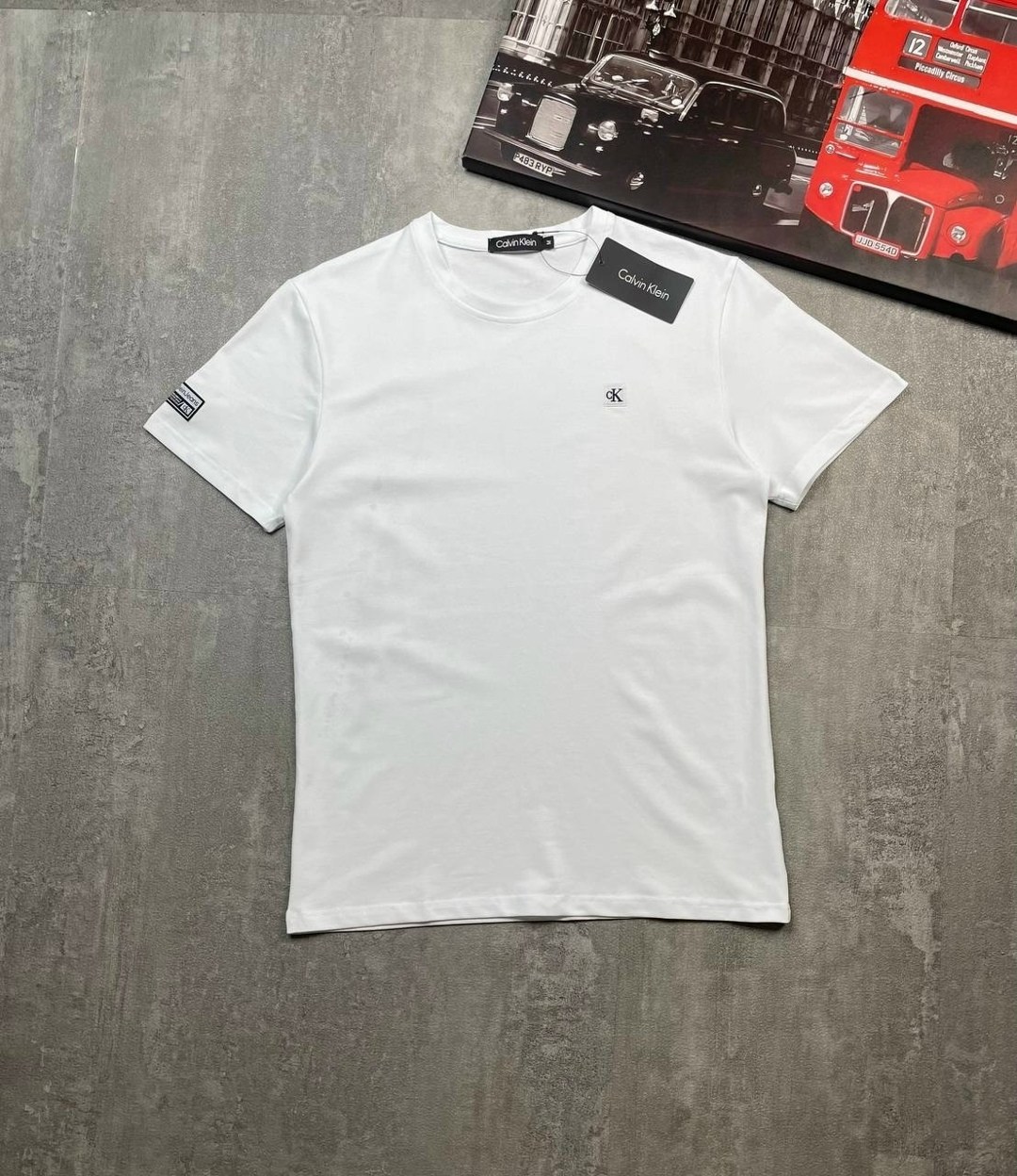 футболки для мужчин,белая мужская футболка,футболка мужская,футболки брендовые,футболка