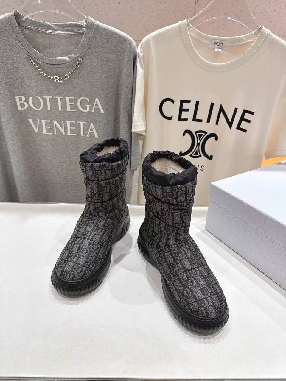 ,зимние женские сапоги, женская зимняя,зимние ботинки фенди,женские сапоги