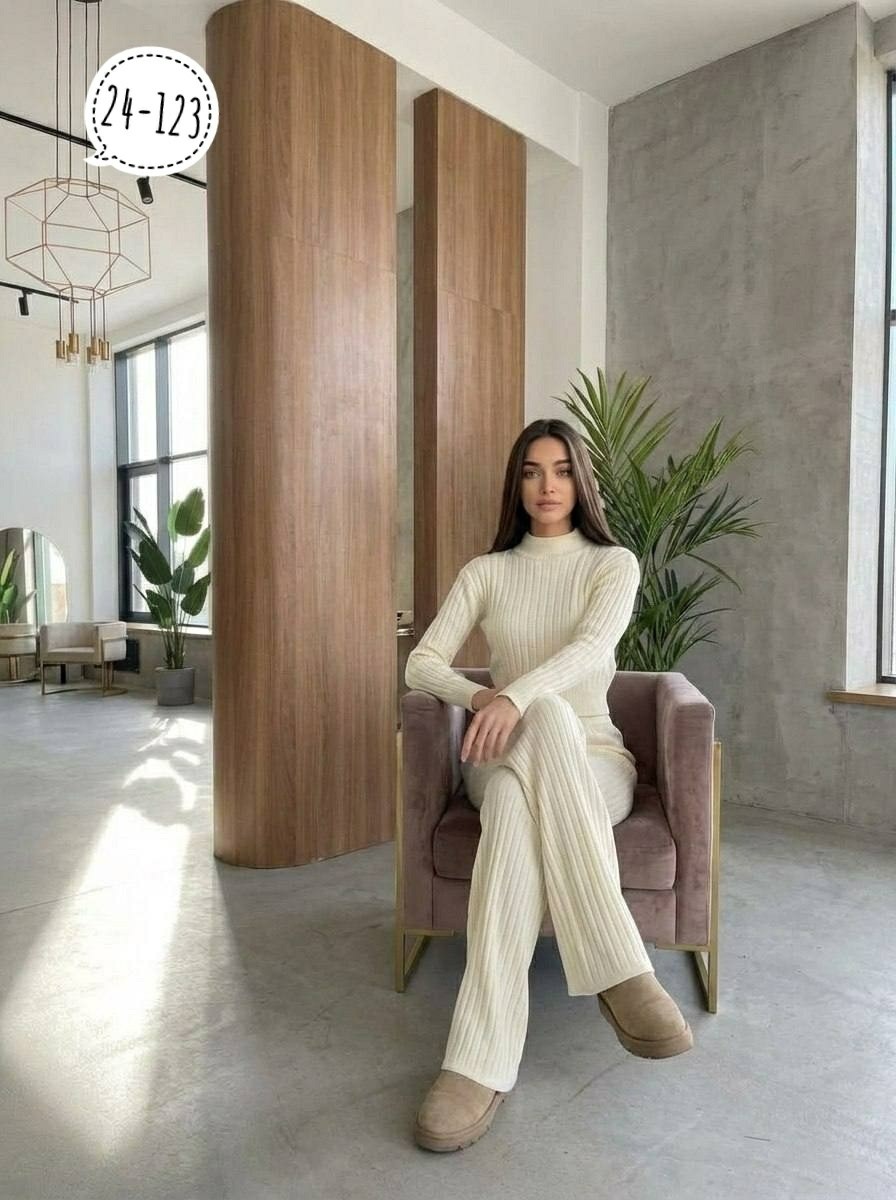 костюм двойка лапша,трикотажный вязаный костюм в рубчик с брюками палаццо,вязаный брючный костюм,трикотажные костюмы,брючный костюм