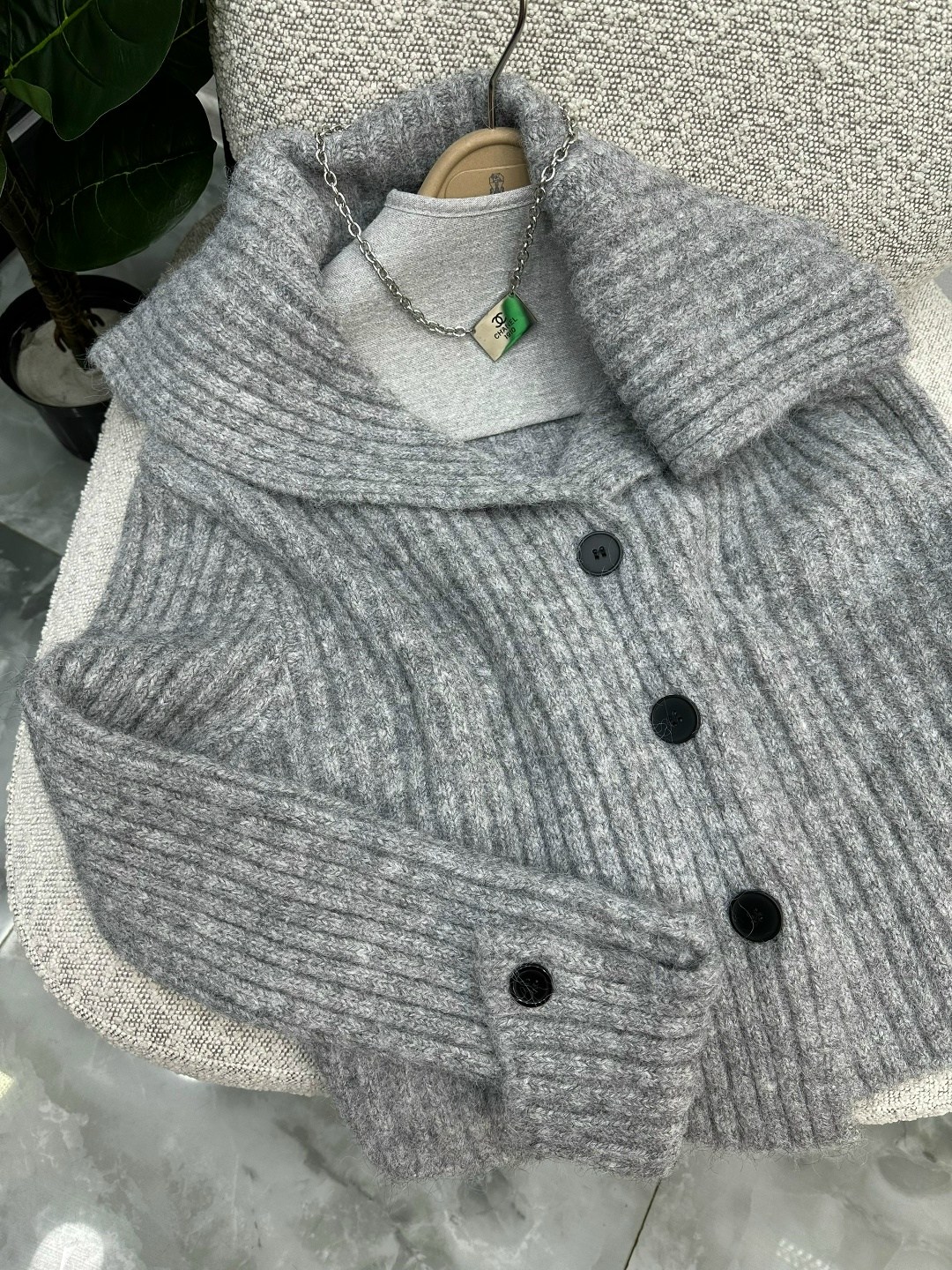 вязаный кардиган,кардиган,кардиган с воротником,кардиган женский,кардиган с длинными рукавами вязаный