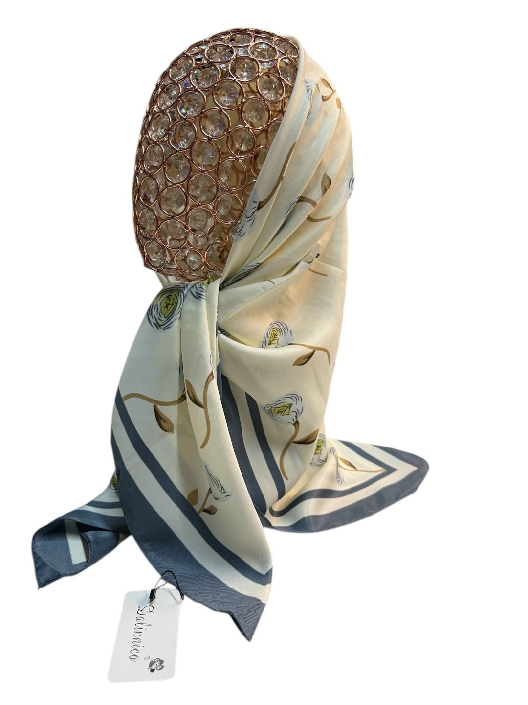 шелковые платки,шелковый шарф,женские платки,шарфы платки,атласный платок