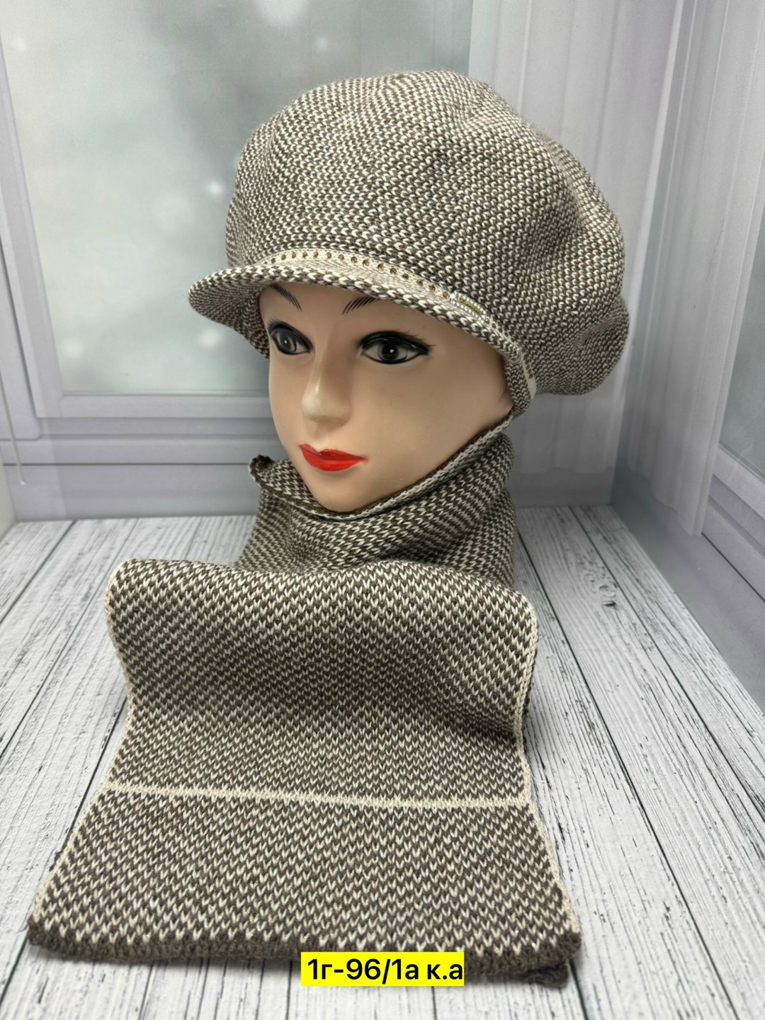комплект шапки,шапка для женщин,шарфы для женщин,женские кепки,комплект шарф