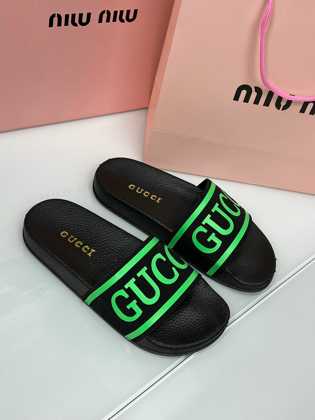 gucci flip flop,гуччи флип,шлепки гуччи мужские,,шлепанцы gucci