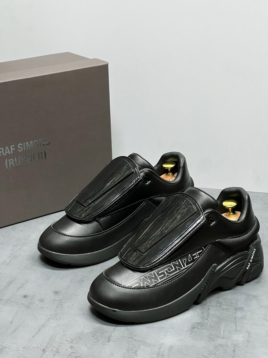 кроссовки raf simons anteir oversized sneaker,кроссовки raf simons antei,raf simons (runner) кроссовки ante,raf simons antei black,кроссовки raf simons (runner) antei чёрный