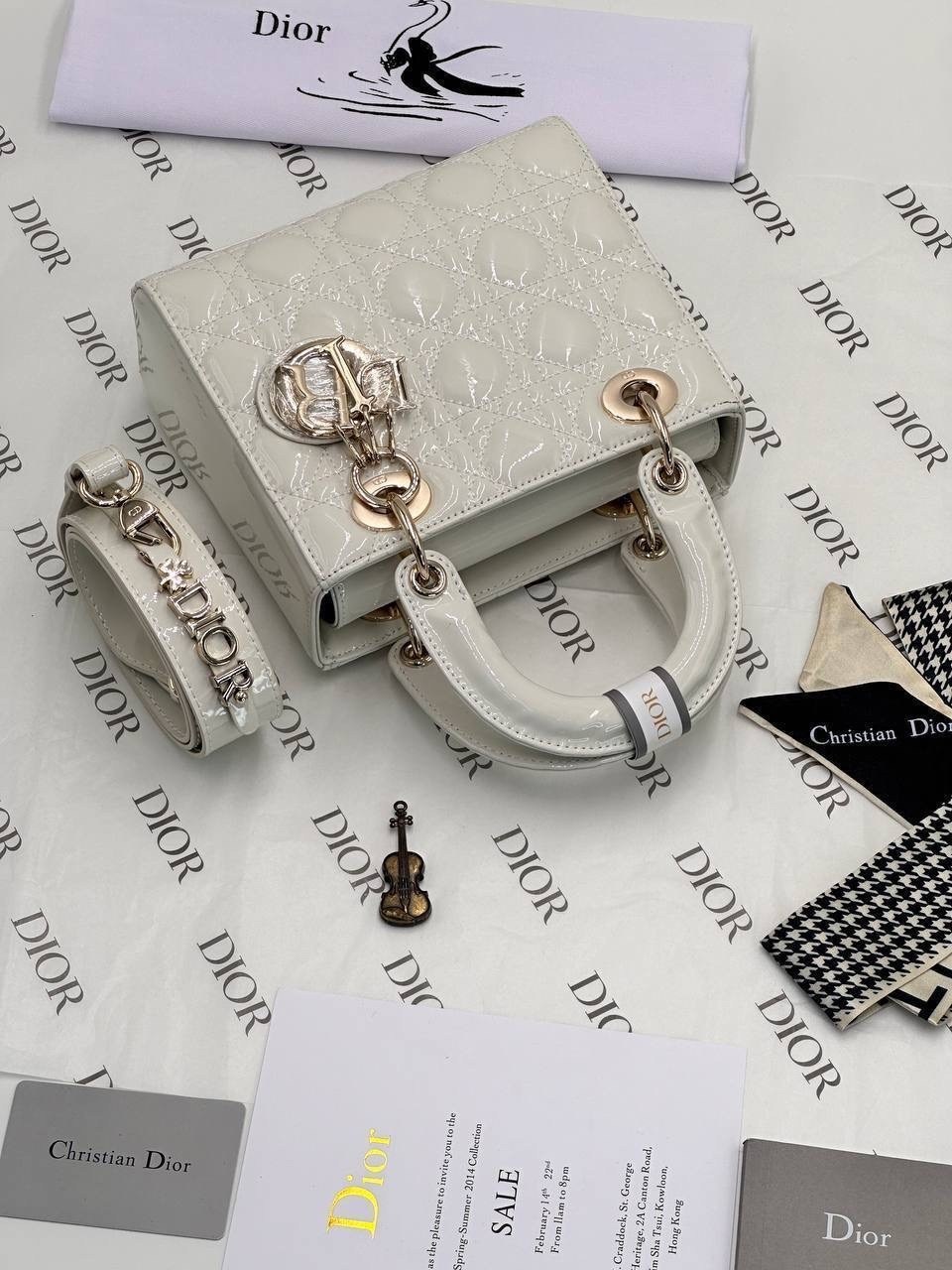 сумка женская dior,dior сумка,сумка диор леди ди,сумка диор белая,сумка диор белая маленькая