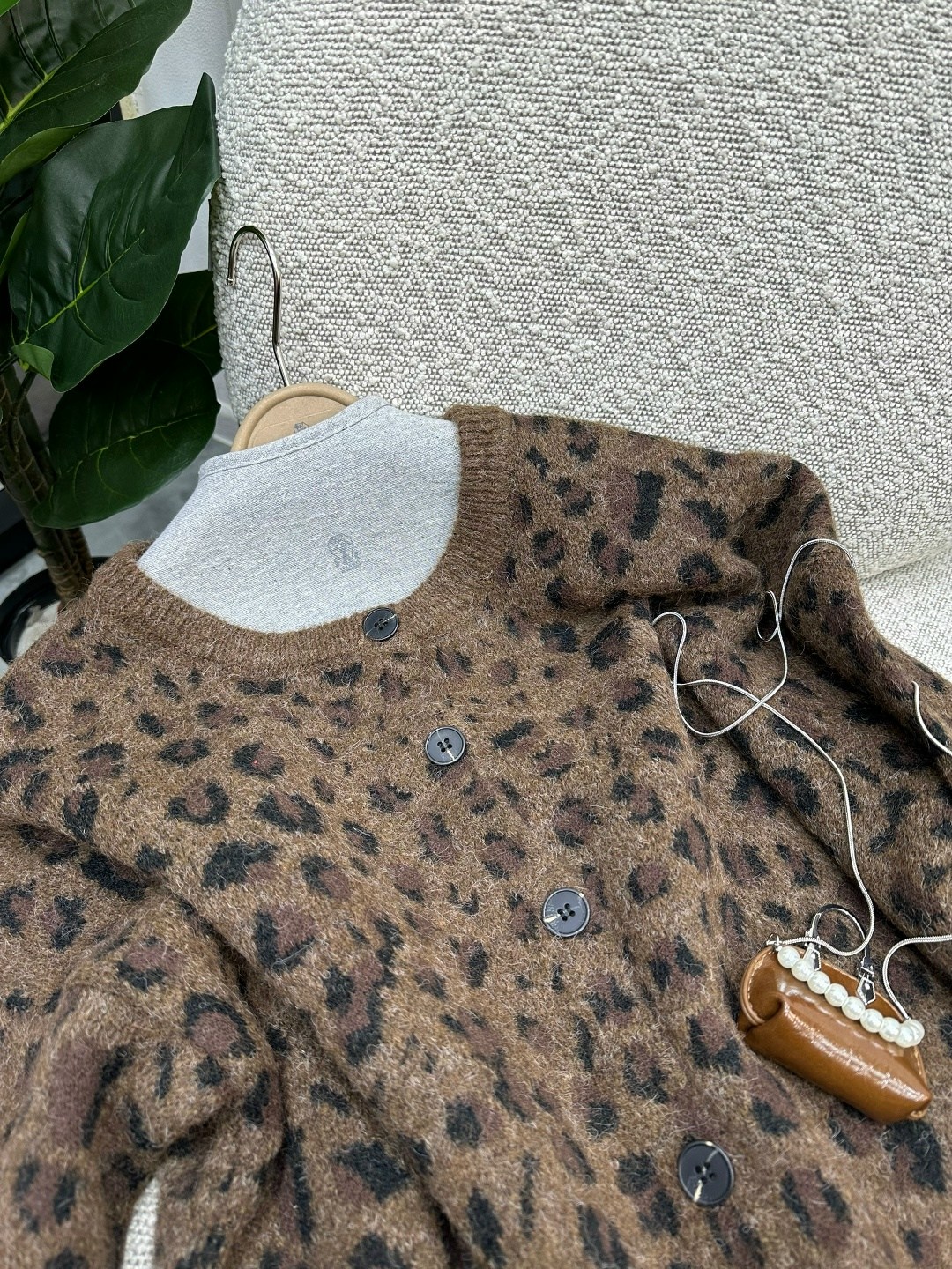 женский вязаный свитер с леопардовым принтом,свитер с леопардовым принтом,женский вязаный кардиган с леопардовым принтом,женский модный короткий вязаный свитер с леопардовым принтом на меху,леопардовы