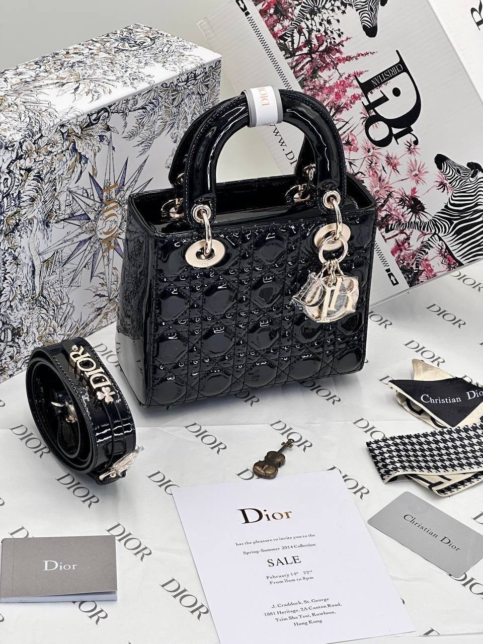 сумка lady dior натуральная кожа лак,сумка dior,сумка christian dior lady dior,christian dior сумка,сумка dior женская