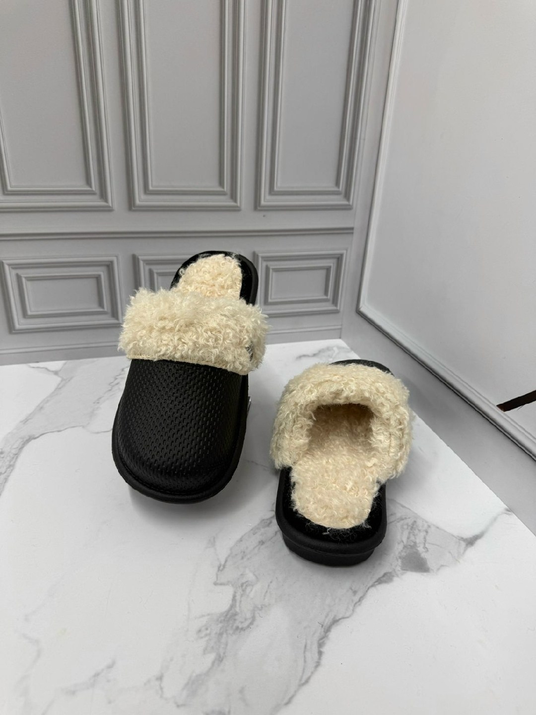 ,тапочки зимние,модные тапочки,домашние тапочки,тапки меховые