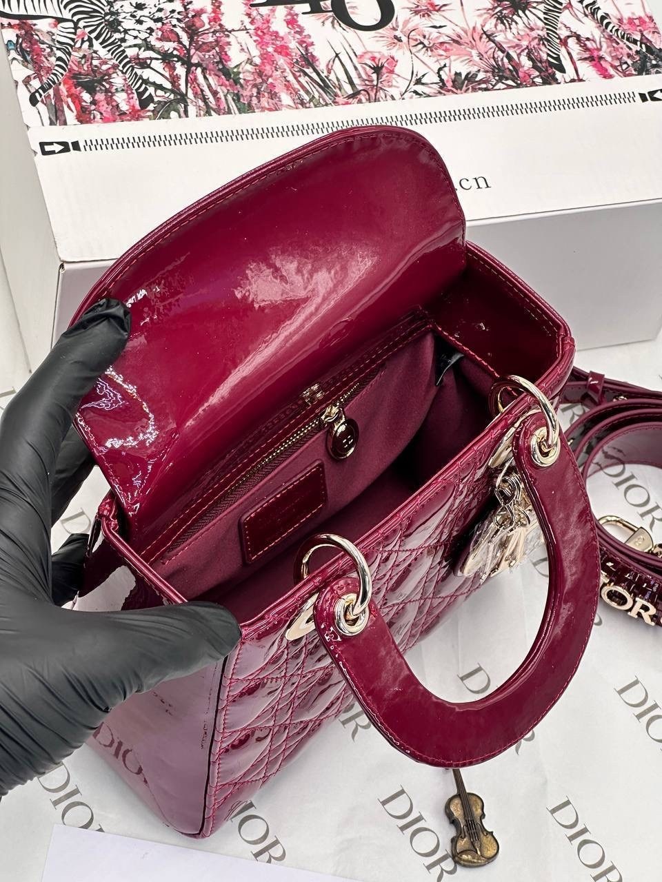 сумка lady dior,сумка диор леди диор,dior сумка,сумочка диор,диор сумка