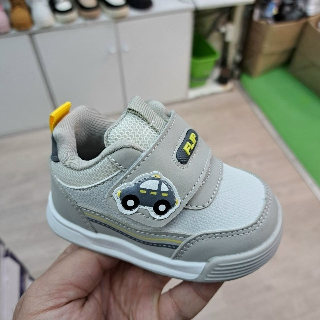 детские кроссовки,кроссовки для детей, для малышей,кроссовки,кроссовки малышам