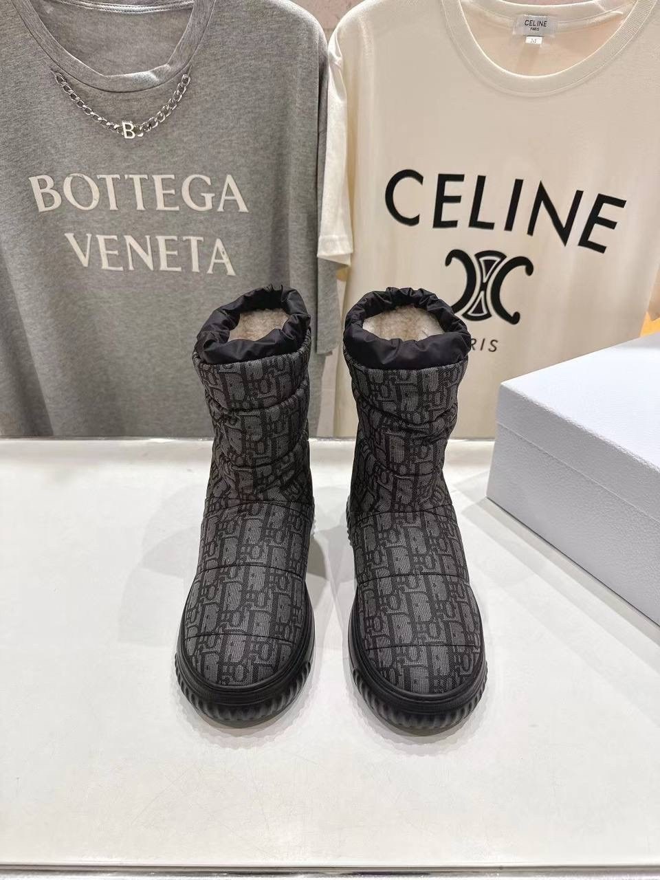 ,зимние женские сапоги, женская зимняя,зимние ботинки фенди,женские сапоги