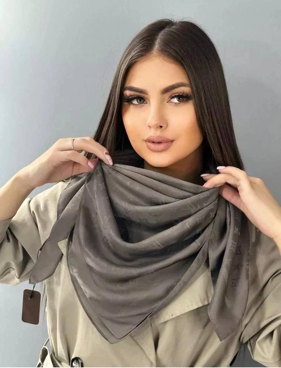 платки шелковый на голову и шею,шелковый однотонный платок,платки и шарфы,платки женские,платки шелковые брендовые на голове