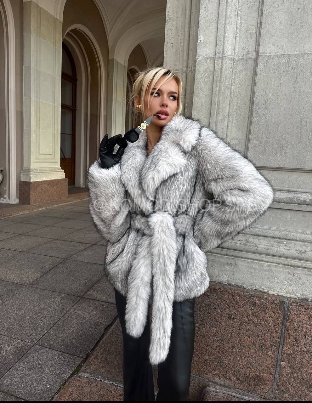 шуба,шубка,шуба меховая,шуба песец