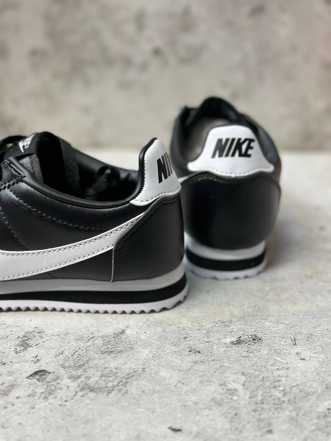 nike classic cortez leather,nike classic cortez,nike cortez,кроссовки мужские nike classic cortez,nike cortez classic leather black