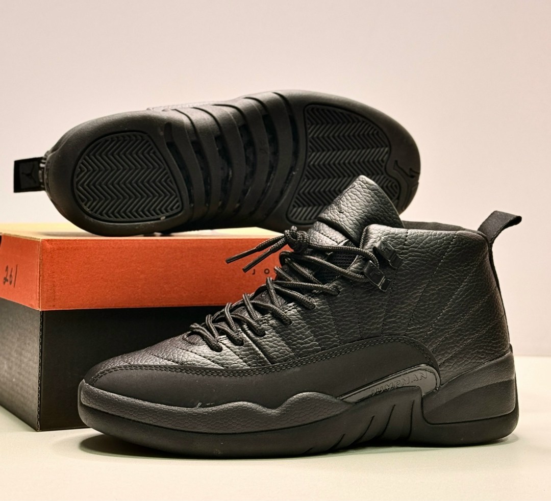 jordan 12 black,кроссовки air jordan 12 retro gs 'wool' черный,air jordan 12,кроссовки air jordan 12 retro winterized gs triple black,кроссовки air jordan 12 retro winterized bq6852-001 черный