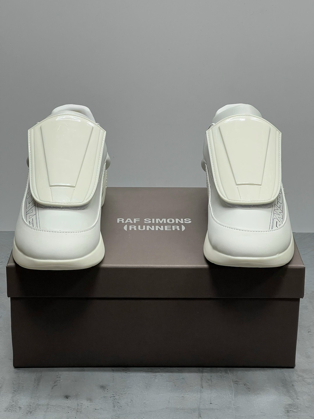 кроссовки antei raf simons,кроссовки raf simons antei белые,кроссовки raf simons ante,кроссовки raf simons (runner) цвет белый размер 42,кроссовки raf simons