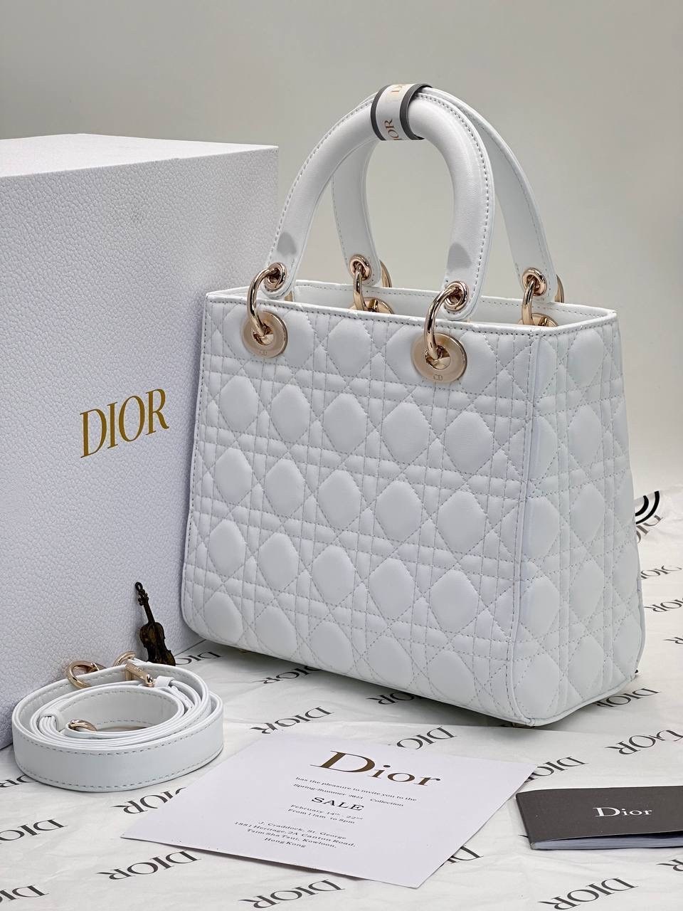 сумка диор белая,леди диор сумка,кристиан диор сумка,сумка диор,сумка диор леди ди