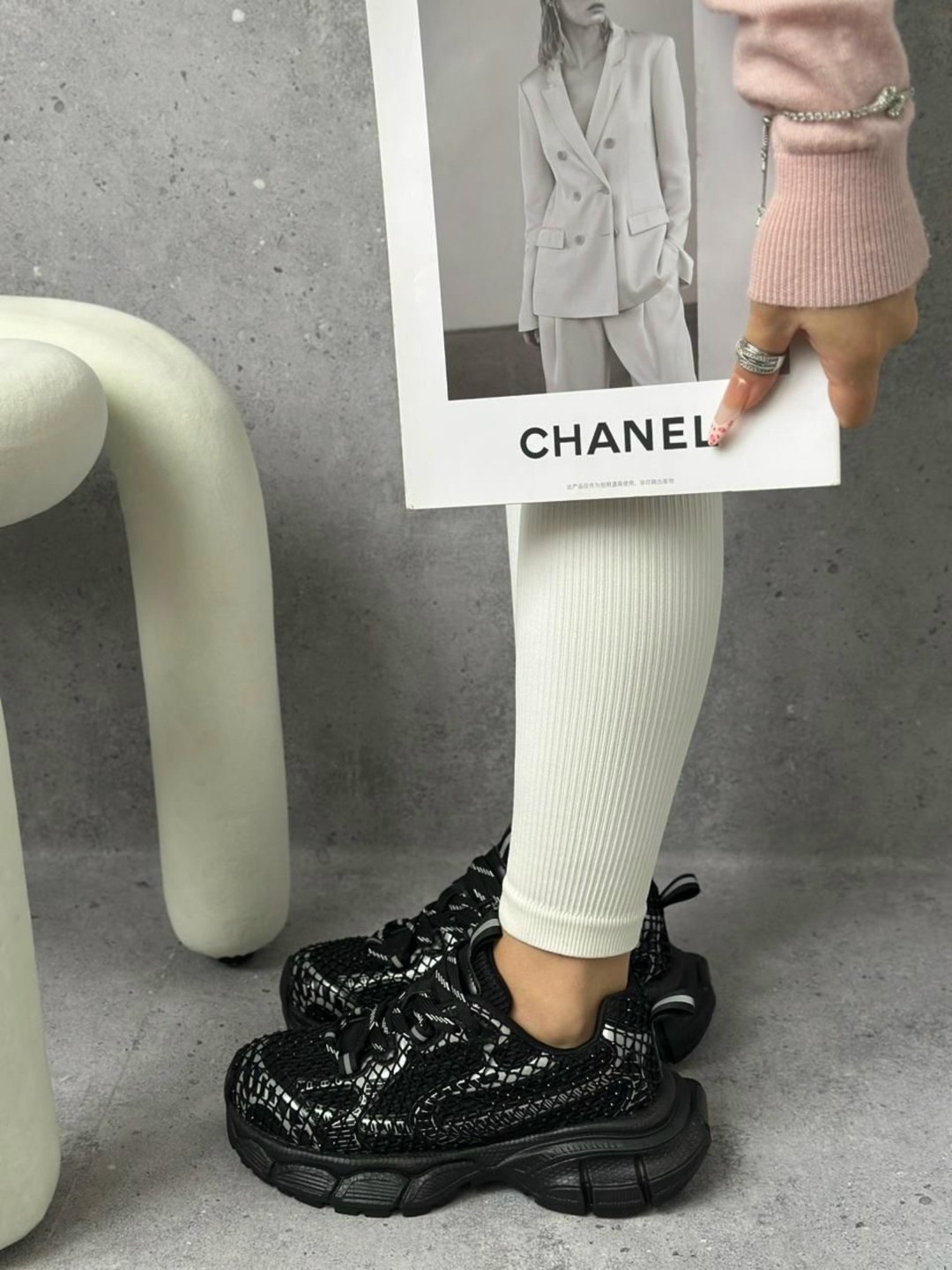 кроссовки женскиe,массивные кроссовки женские,кроссовки модные,кроссовки стильные,