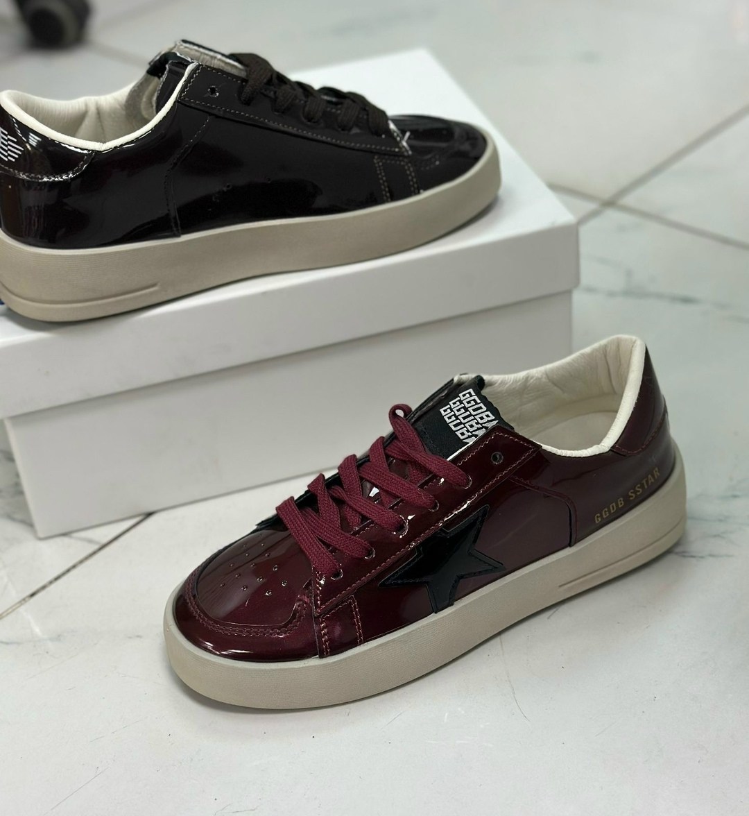 ,кеды golden goose,кроссовки ball star черного и белого цвета golden goose,кеды голден гус лакированные,кроссовки golden goose