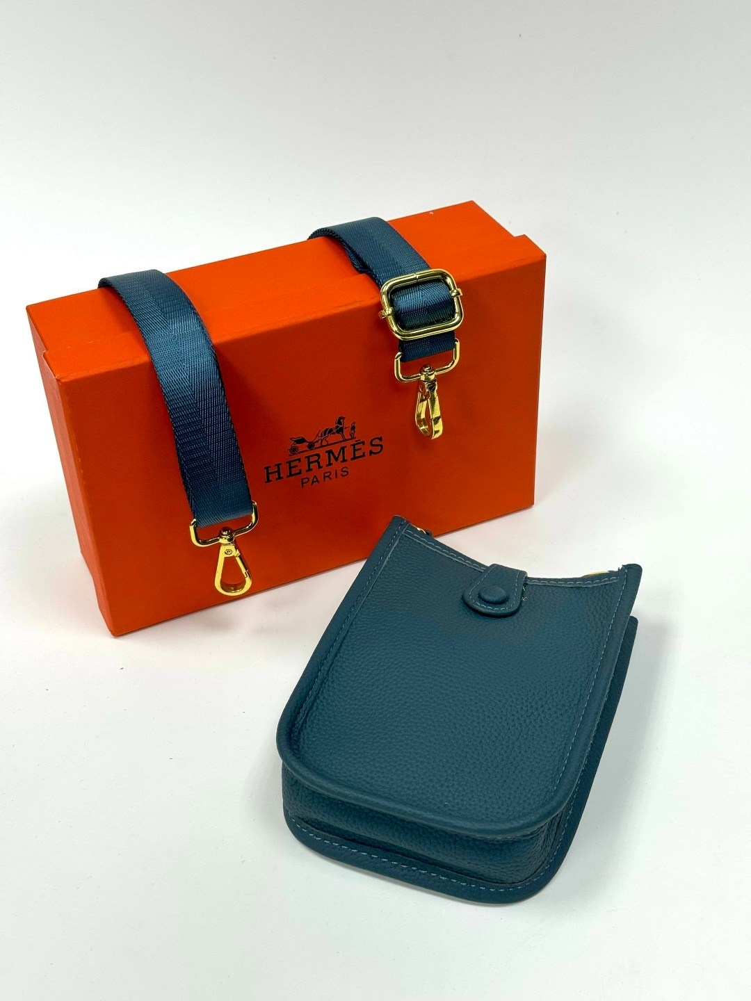 сумочка хермес мини,hermes сумка,hermes сумка на плечо,сумка женская hermes,сумка hermes evelyne