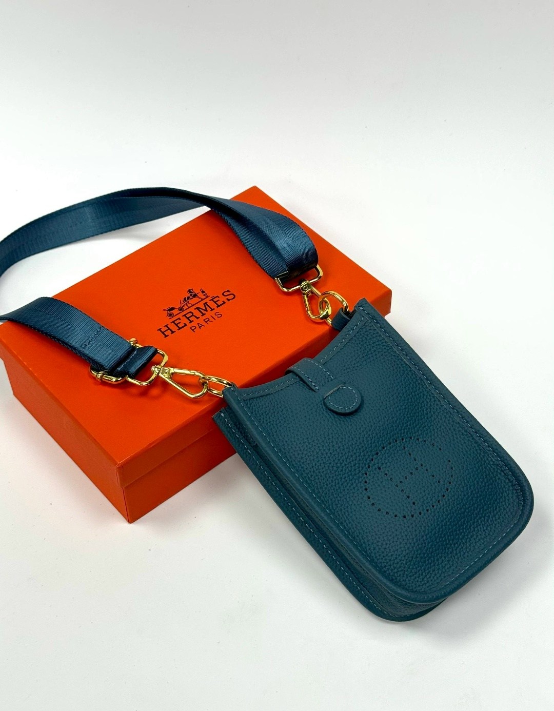 сумочка хермес мини,hermes сумка,hermes сумка на плечо,сумка женская hermes,сумка hermes evelyne