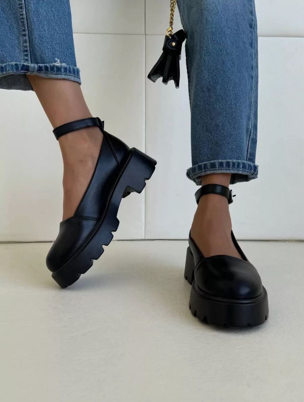 туфли лоферы на платформе,лоферы на платформе,лоферы женские,лоферы с ремешком,туфли лоферы