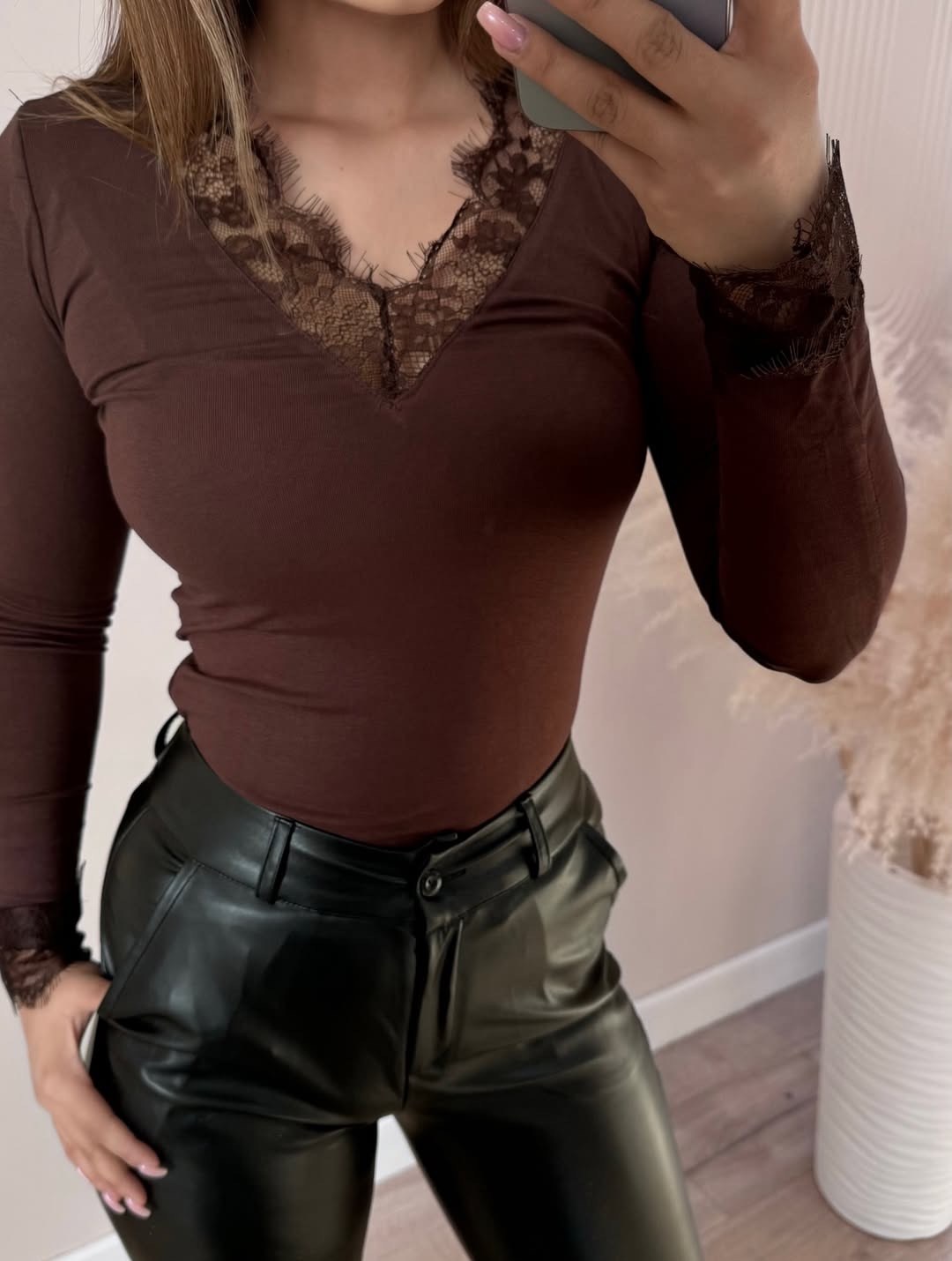 кофта,лонгслив pieces barbera черный,лонгслив с кружевом женский,кружевной топ с длинными рукавами и вырезами,