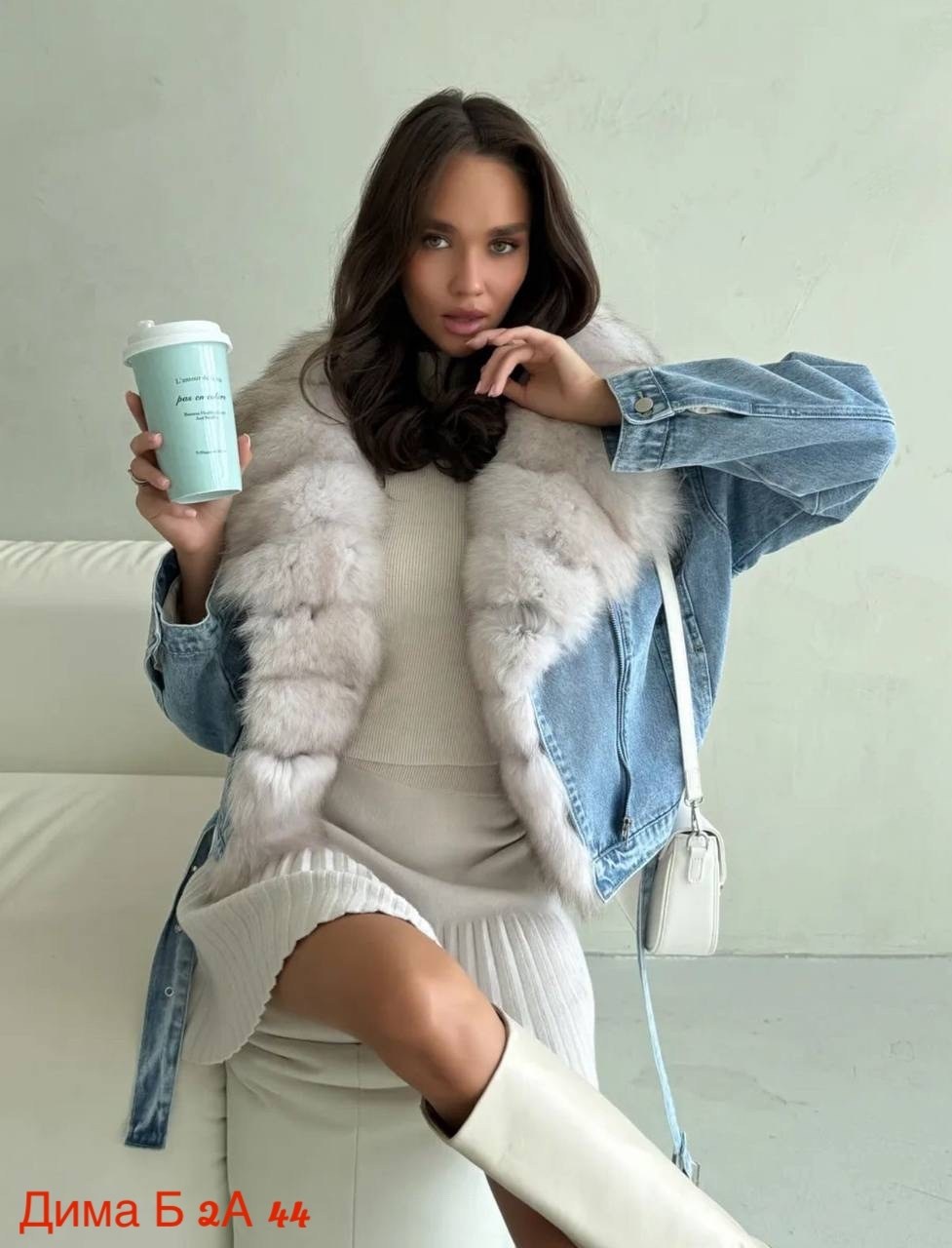 джинсовая куртка мех натуральный песец,джинсыженск распродажа джинсовки с мехом песца 42,44,46,48 размеры,джинсовка с мехом песца,джинсовая куртка с натуральным мехом,джинсовая куртка с мехом песца