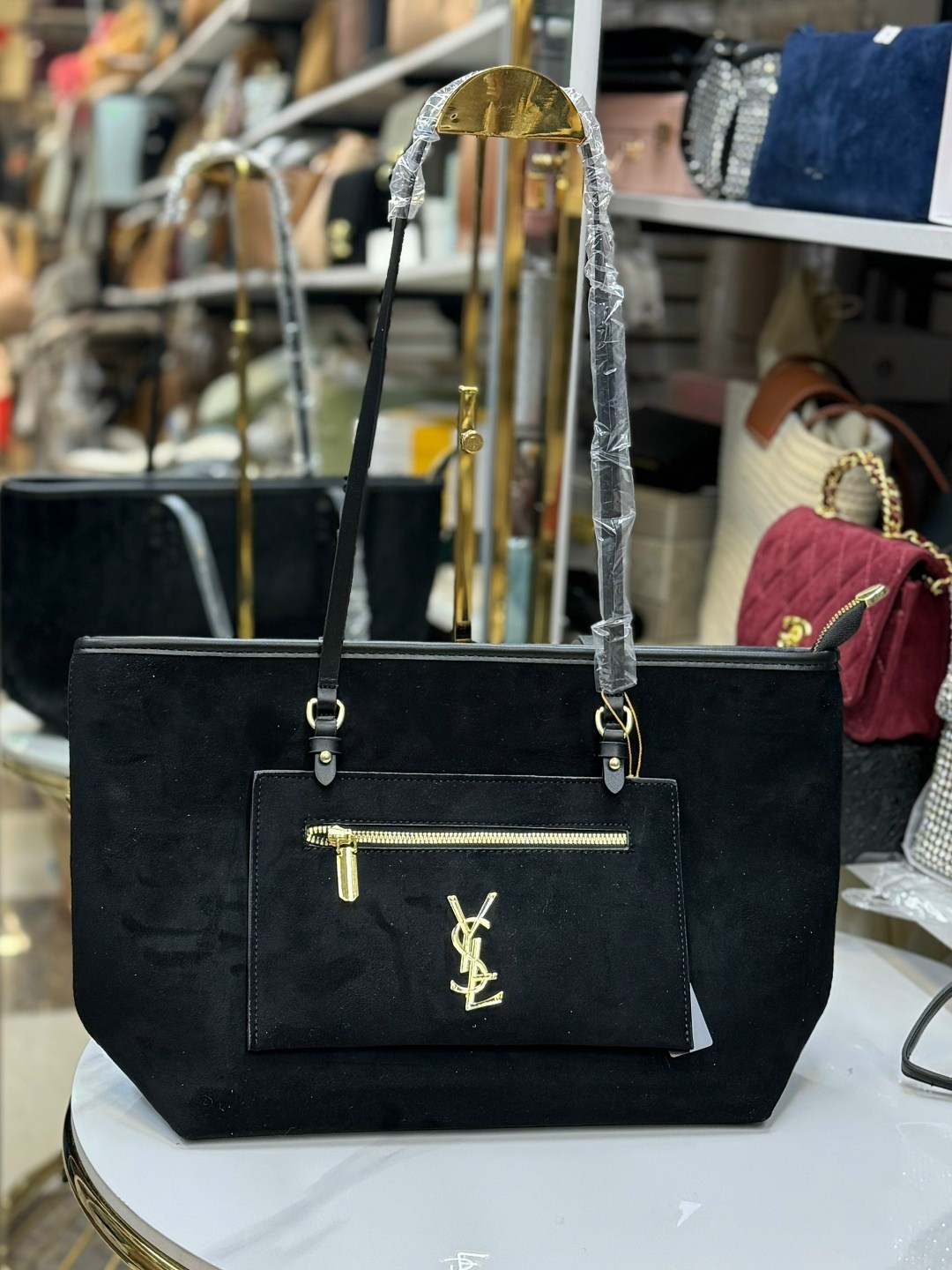 yves saint laurent сумка,сумка женская yves saint laurent замшевая,замшевая сумка yves saint laurent 32x25 см,женская сумка ysl,сумка yves saint laurent женская