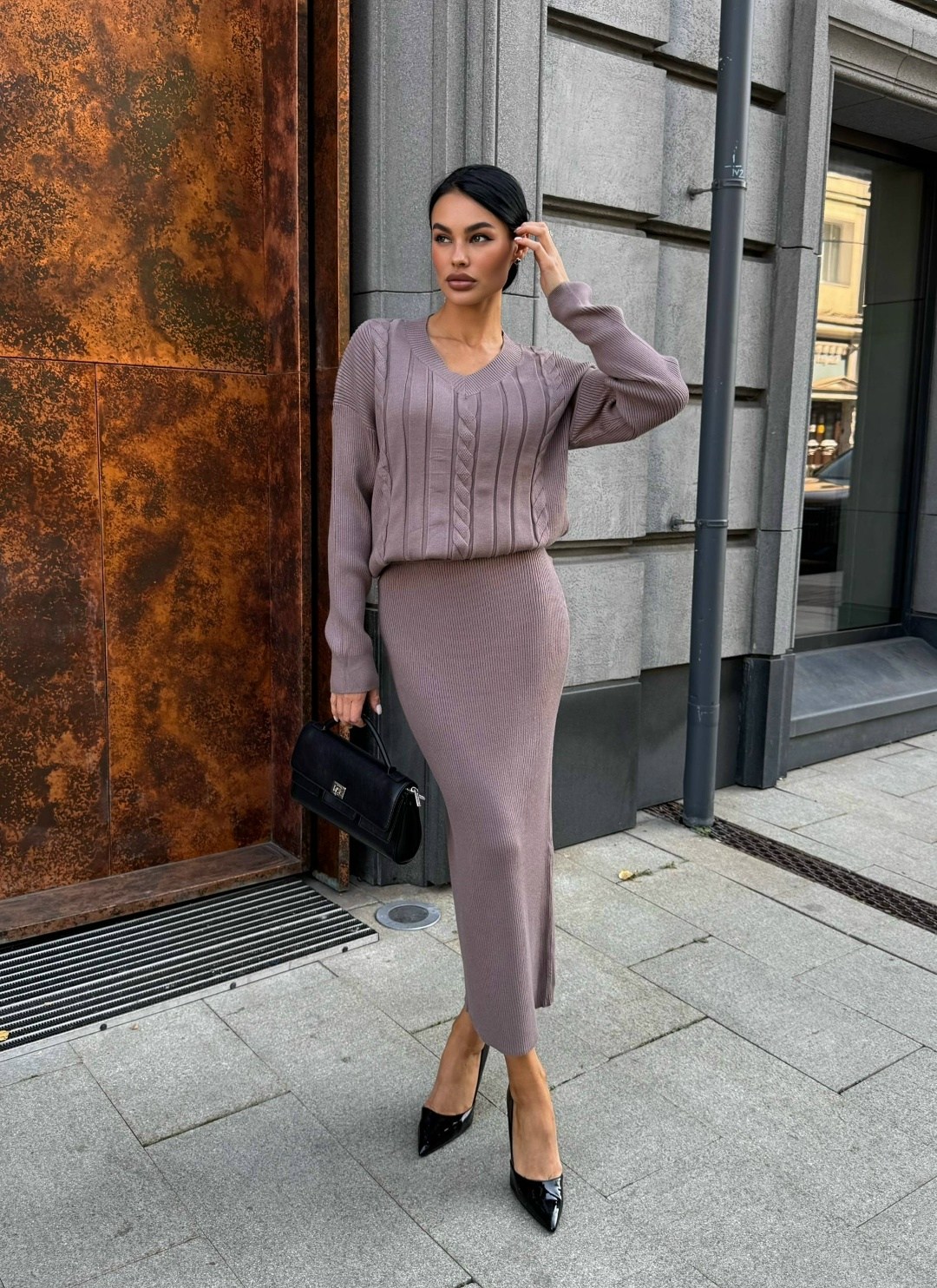 костюм вязаный с юбкой миди emberens,вязаный костюм с юбкой,трикотажный костюм с юбкой лапша,юбка с кофтой,костюм трикотажный вязаный с юбкой emberens 183203374