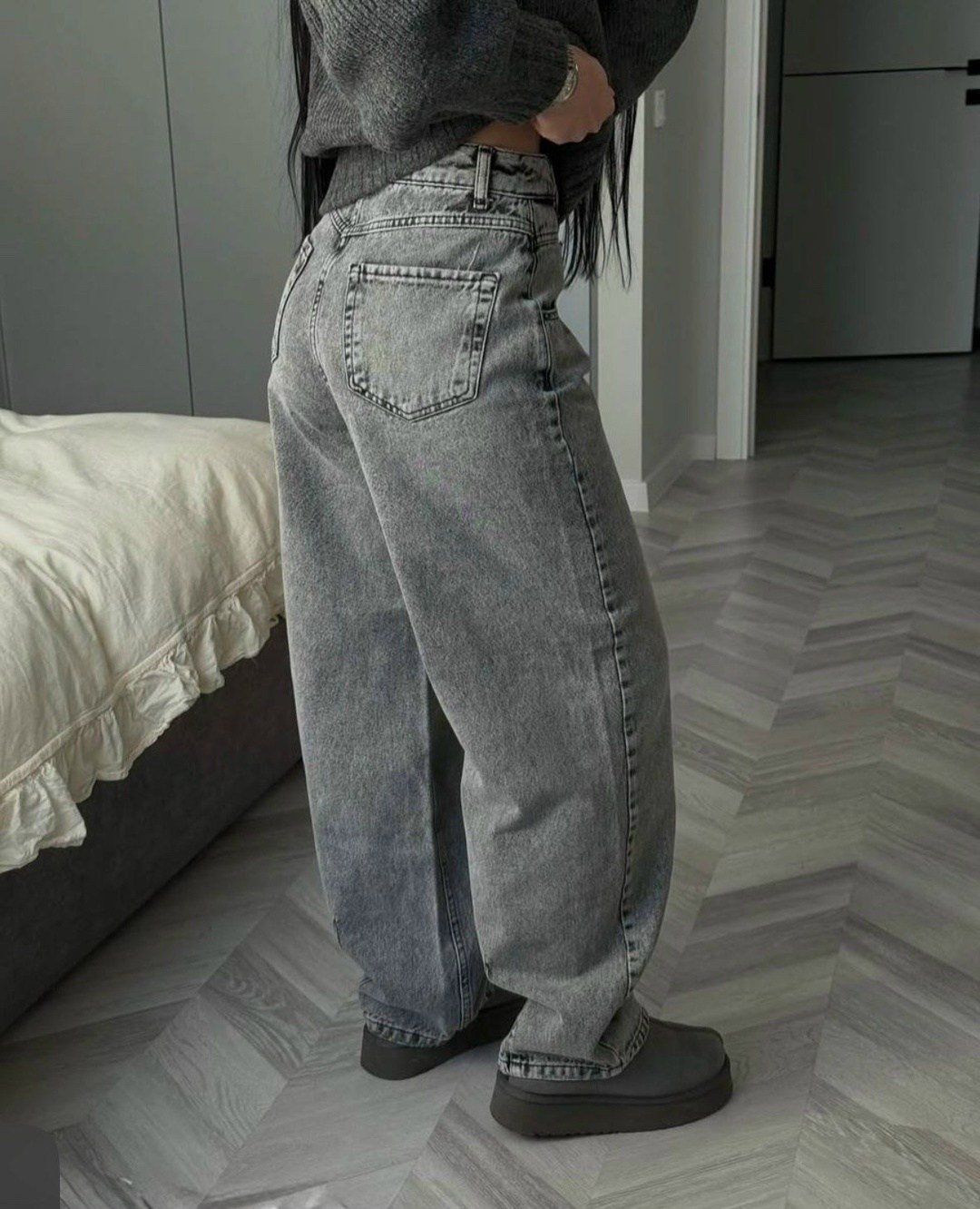 мода стиль,вязаные джемпера,женские джинсы,мода модная