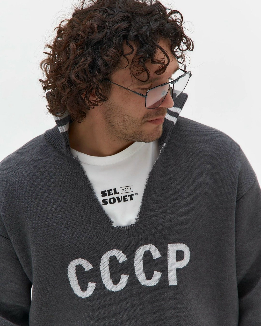 свитер оверсайз sel sovet удлиненная с надписью ссср,свитер челябинского бренда,свитер ссср мужской,свитер "ссср",свитер-легенда ссср