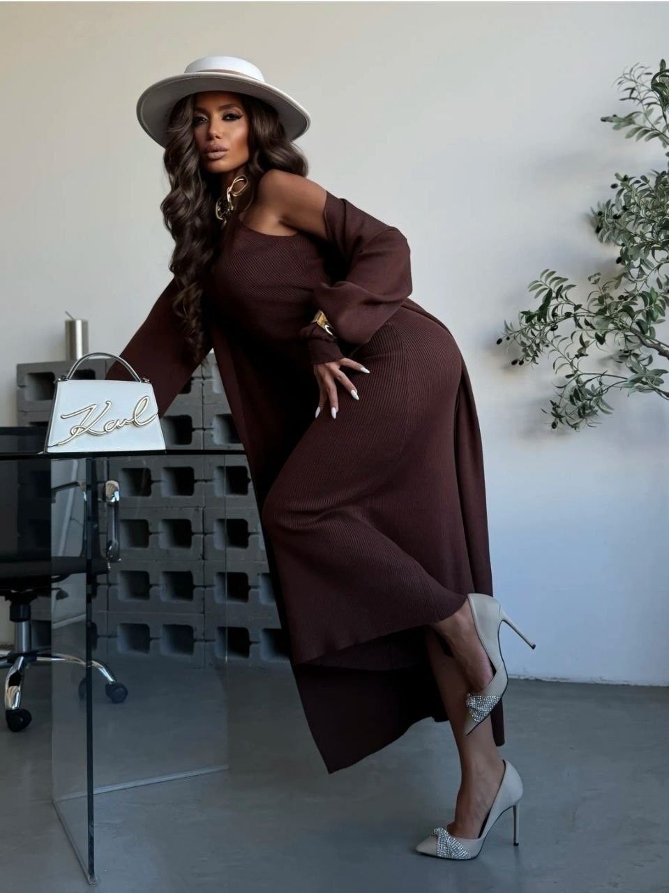 костюм женский,костюм трикотажный,женский трикотажный костюм,вязаные костюмы